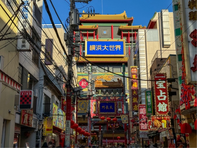 横浜中華街でオーダー式バイキングと横浜港ぐるり船旅！